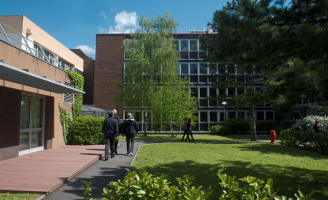 bureaux vu de l'intérieur du site